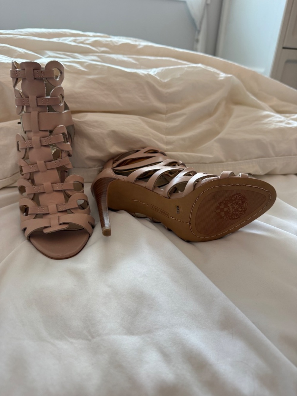 Italian pumps - Picture 3 of 5